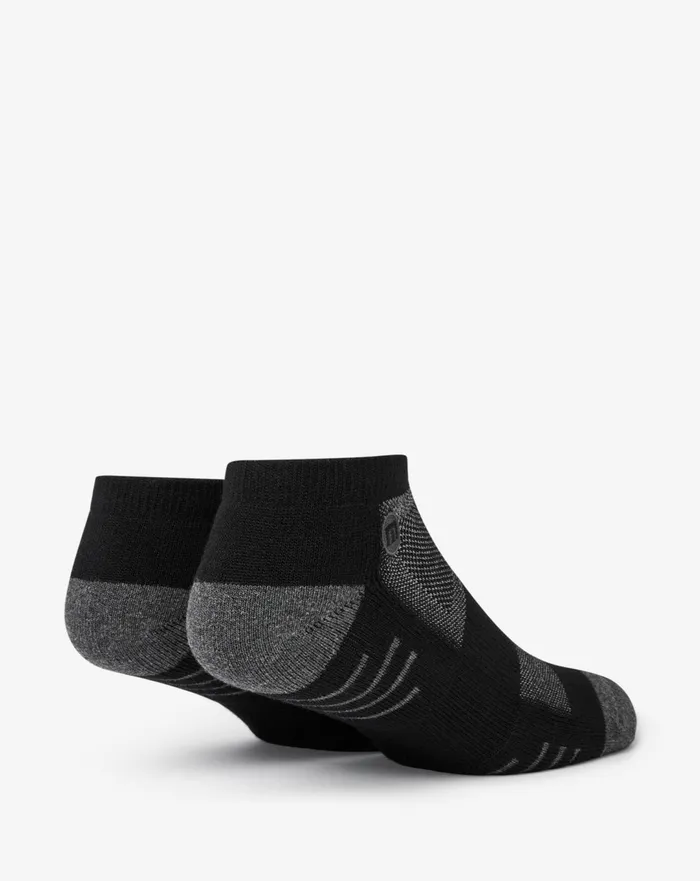 Accessories Socks TravisMathew EIGHTEENER 20 ANKLE SOCK Blackgrey