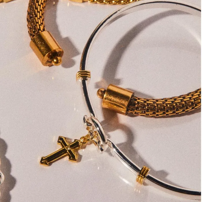 Bracelets Women Alex And Ani Cross Clip Bangle Two Tone