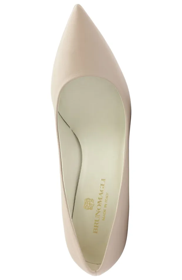 Bruno Magli Telma Leather PointedToe PumpNatural Women Evening