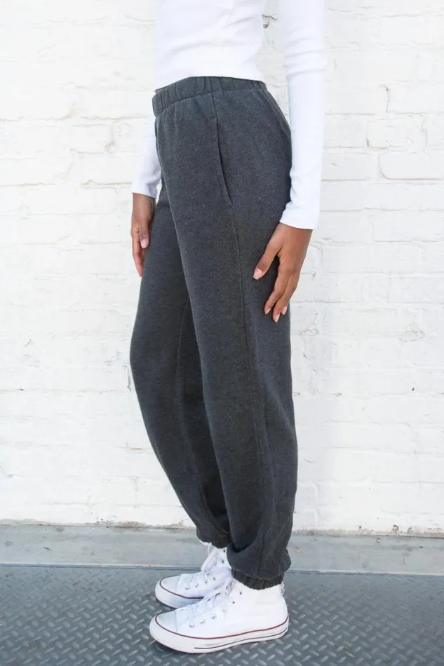 Clothing Rosa Sweatpants Brandy Melville SWEATPANTS and SWEATSHIRTS Clothing Rosa Sweatpants Brandy Melville SWEATPANTS and SWEATSHIRTS
