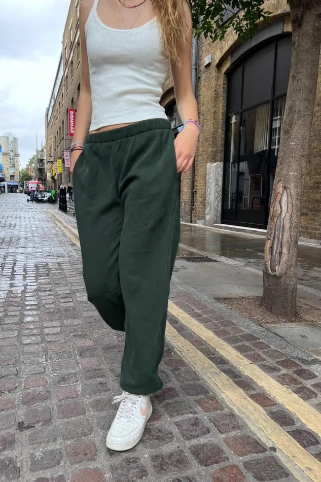Clothing Rosa Sweatpants Brandy Melville SWEATPANTS and SWEATSHIRTS Clothing Rosa Sweatpants Brandy Melville SWEATPANTS and SWEATSHIRTS