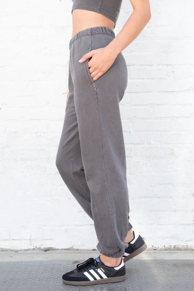 Clothing Rosa Sweatpants Brandy Melville SWEATPANTS and SWEATSHIRTS Clothing Rosa Sweatpants Brandy Melville SWEATPANTS and SWEATSHIRTS