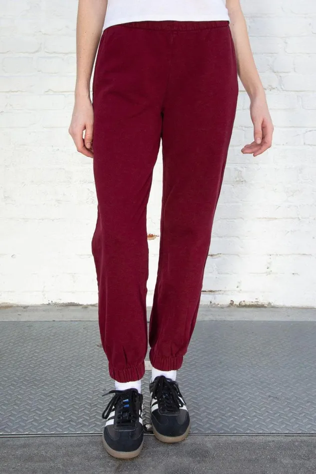 Clothing Rosa Sweatpants Brandy Melville SWEATPANTS and SWEATSHIRTS Clothing Rosa Sweatpants Brandy Melville SWEATPANTS and SWEATSHIRTS