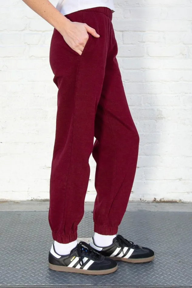 Clothing Rosa Sweatpants Brandy Melville SWEATPANTS and SWEATSHIRTS Clothing Rosa Sweatpants Brandy Melville SWEATPANTS and SWEATSHIRTS