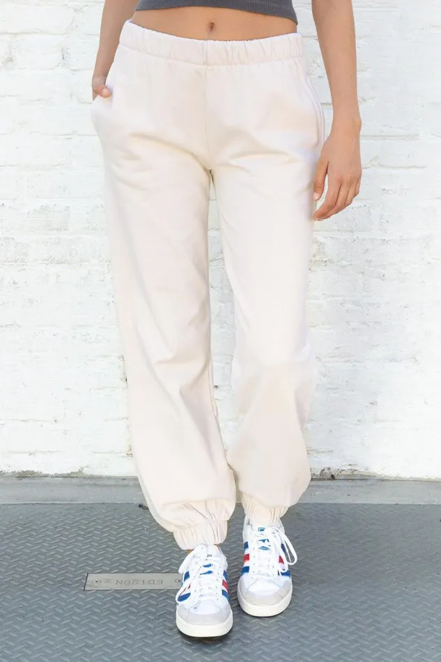 Clothing Rosa Sweatpants Brandy Melville SWEATPANTS and SWEATSHIRTS Clothing Rosa Sweatpants Brandy Melville SWEATPANTS and SWEATSHIRTS