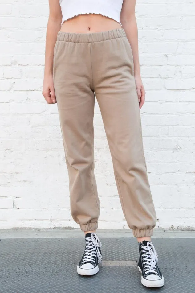 Clothing Rosa Sweatpants Brandy Melville SWEATPANTS and SWEATSHIRTS Clothing Rosa Sweatpants Brandy Melville SWEATPANTS and SWEATSHIRTS