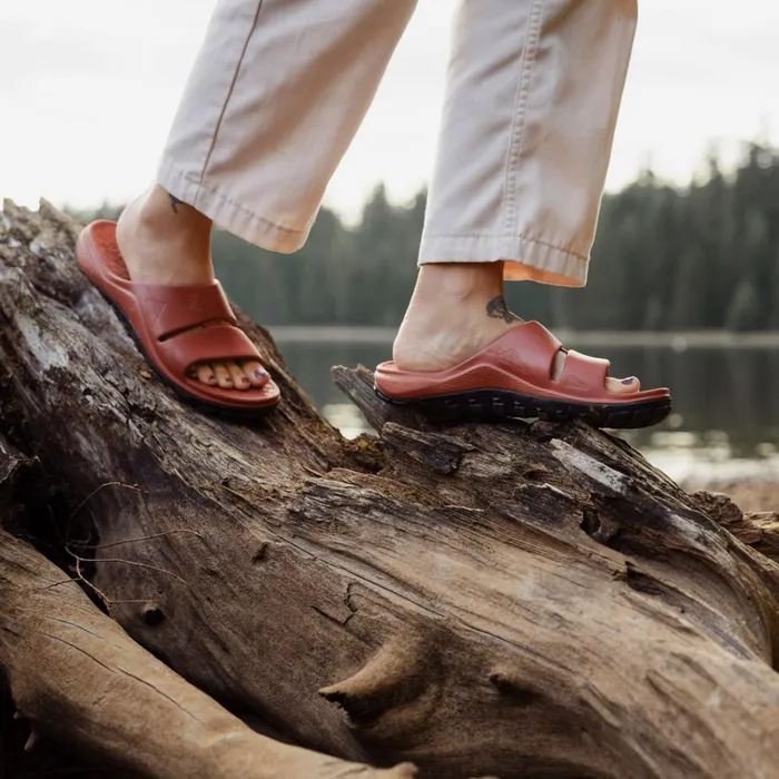 Danner SlipOns and Chelseas Shelter Cove Potter039s Clay 8211 Women Danner SlipOns and Chelseas Shelter Cove Potter039s Clay 8211 Women