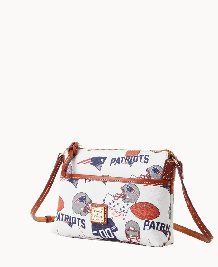 Dooney and Bourke Crossbodies NFL Patriots Ginger Crossbody Patriots 8211 WomenMen
