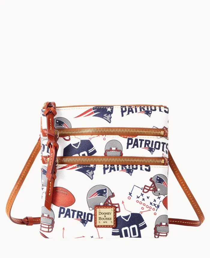 Dooney and Bourke Crossbodies NFL Patriots N S Triple Zip Crossbody Patriots 8211 WomenMen Dooney and Bourke Crossbodies NFL Patriots N S Triple Zip Crossbody Patriots 8211 WomenMen