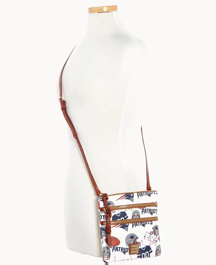 Dooney and Bourke Crossbodies NFL Patriots N S Triple Zip Crossbody Patriots 8211 WomenMen