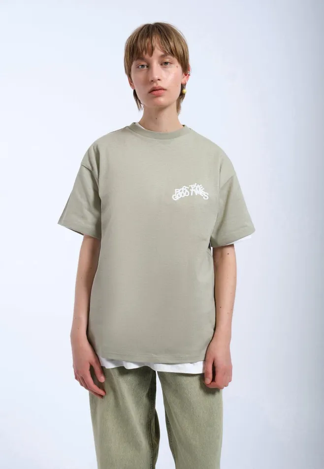 Dr Denim Tees and Longsleeves Men Trooper Tee 8211 Seagrass The Good Times Seagrass The Good Times