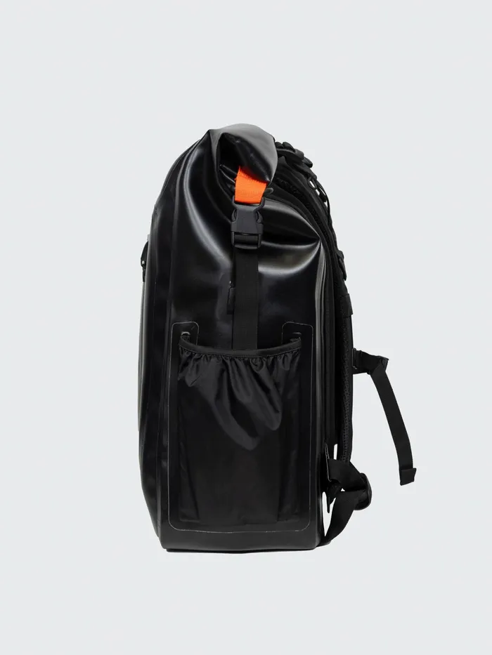Finisterre Bags MenWomen Drift 30L Waterproof Roll Top Backpack Black