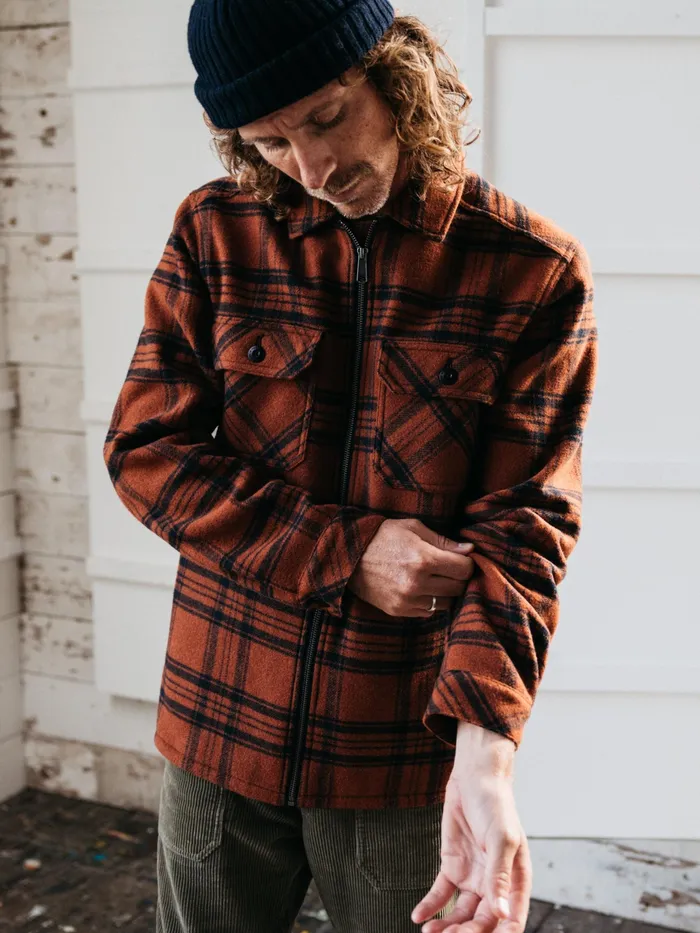 Finisterre Shirts Men Garrick Zip Overshirt Dark Rosewood Check