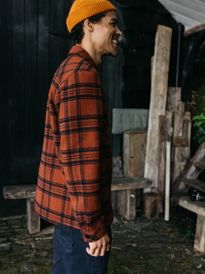 Finisterre Shirts Men Garrick Zip Overshirt Dark Rosewood Check