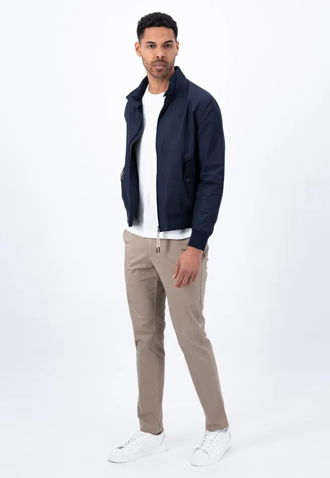 FYNCHHATTON Blouson Jacket Made Of Cotton Orient Reddark Navydusty Olivestone Men Jackets and Coats FYNCHHATTON Blouson Jacket Made Of Cotton Orient Reddark Navydusty Olivestone Men Jackets and Coats