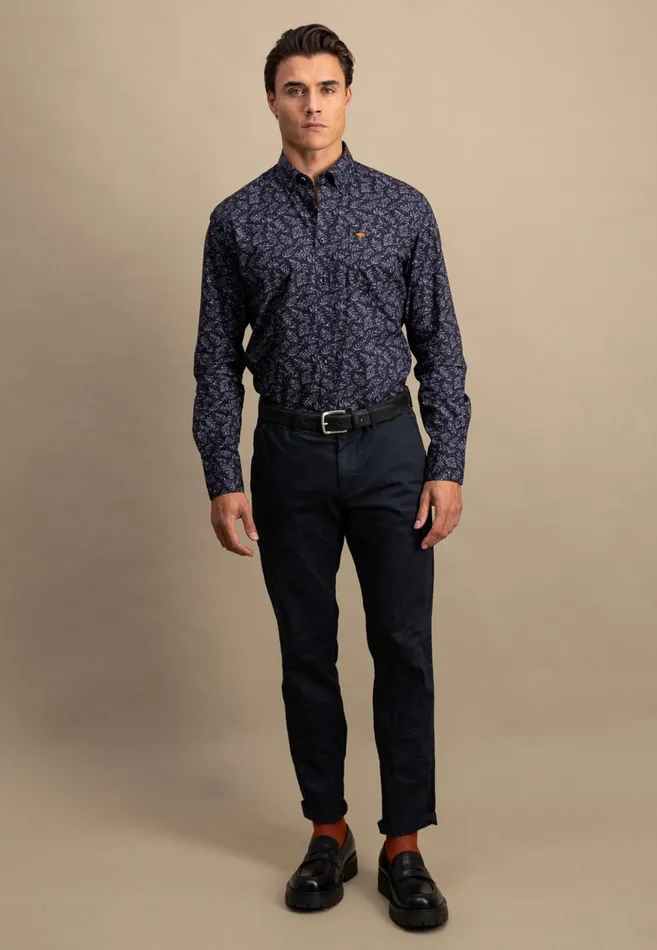 FYNCHHATTON Shirt With Minimal Print And Buttondown Collar Winter Whitehazeldark Navynavydark Blue Men Shirts