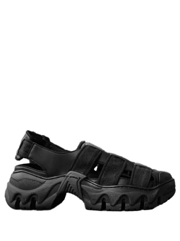 Henrik Vibskov Boutique Boccaccio Chunky Sandal 8211 Black Women Sandals