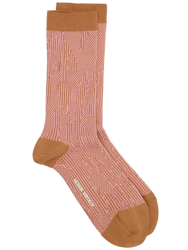 Henrik Vibskov Boutique Handsome Hands Socks Femme 8211 Brown Handsome Pink Women Socks Henrik Vibskov Boutique Handsome Hands Socks Femme 8211 Brown Handsome Pink Women Socks