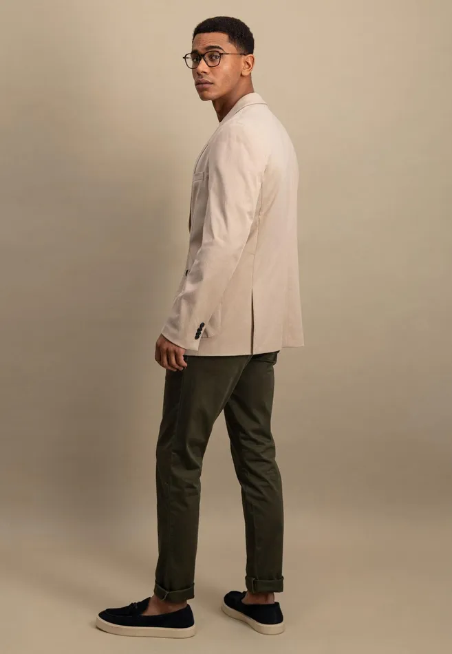 Jackets and Coats Men FYNCHHATTON Summer Jacket With A Subtle LogoTail Dark Navybeige