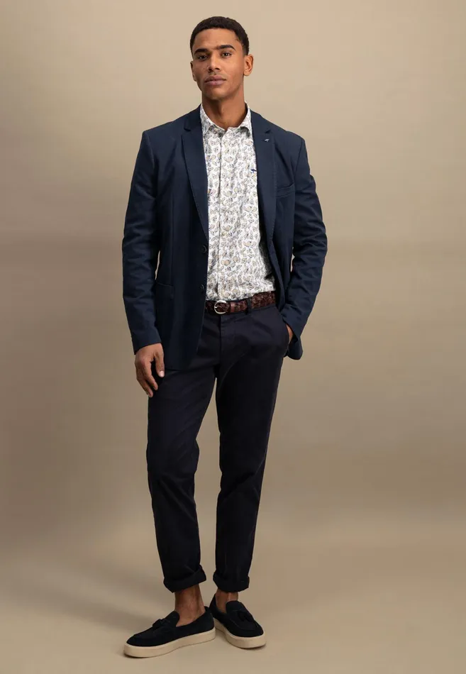Jackets and Coats Men FYNCHHATTON Summer Jacket With A Subtle LogoTail Dark Navybeige