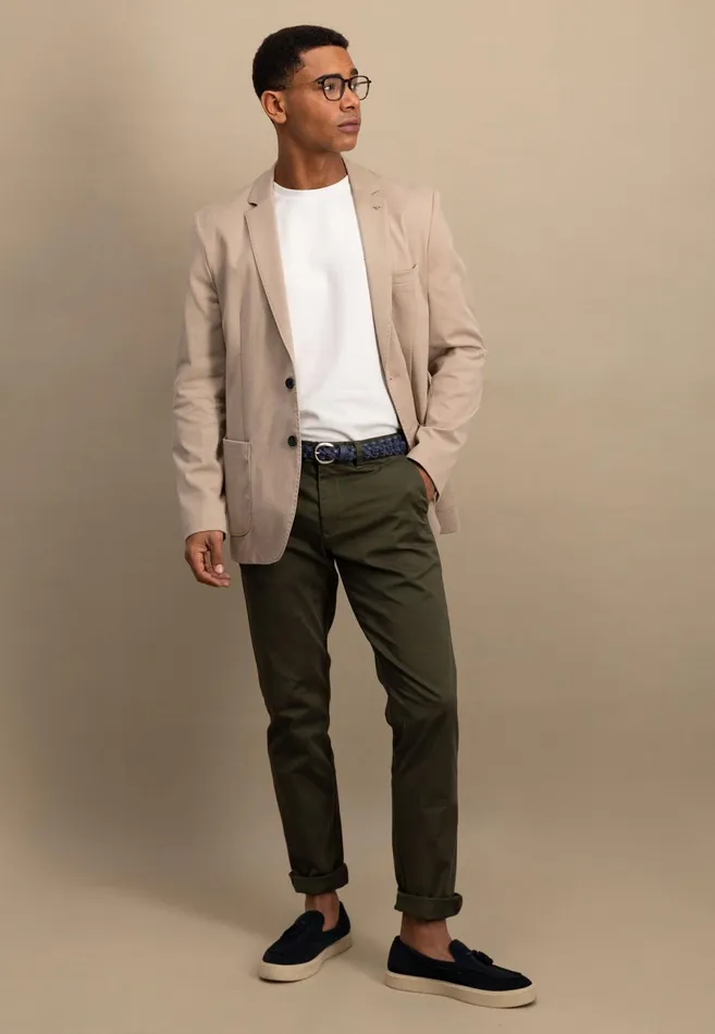 Jackets and Coats Men FYNCHHATTON Summer Jacket With A Subtle LogoTail Dark Navybeige