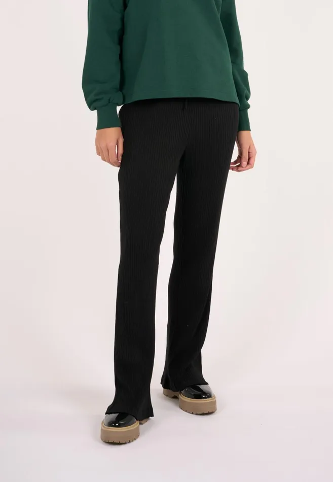 KnowledgeCotton Apparel Pants Flared Lenzing Pants Black Jet 8211 Women KnowledgeCotton Apparel Pants Flared Lenzing Pants Black Jet 8211 Women