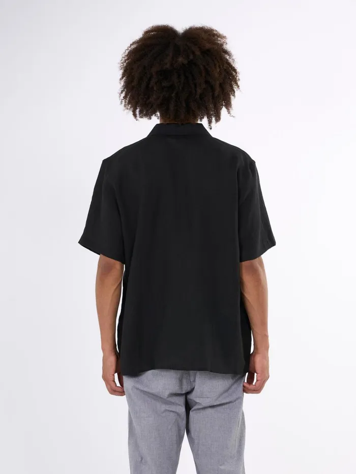 KnowledgeCotton Apparel Shirts Box Fit Short Sleeved Linen Shirt Black Jet 8211 Men