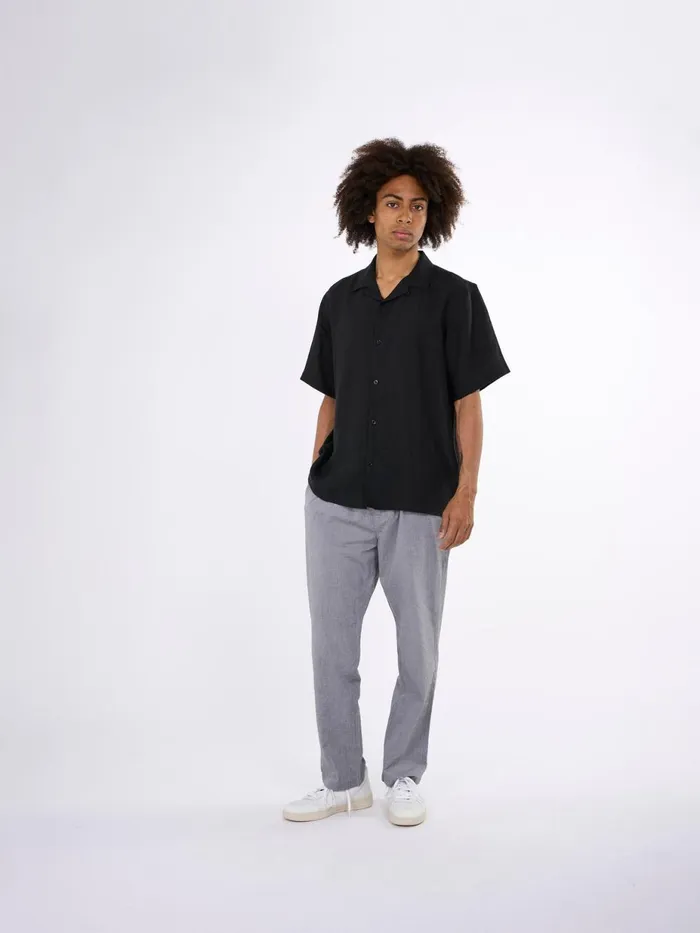 KnowledgeCotton Apparel Shirts Box Fit Short Sleeved Linen Shirt Black Jet 8211 Men