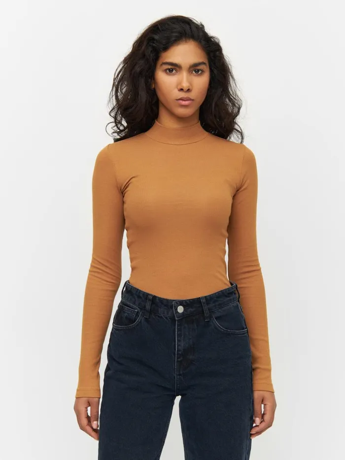 KnowledgeCotton Apparel TShirts And Tops Rib High Neck Long Sleeve Brown Sugar 8211 Women KnowledgeCotton Apparel TShirts And Tops Rib High Neck Long Sleeve Brown Sugar 8211 Women