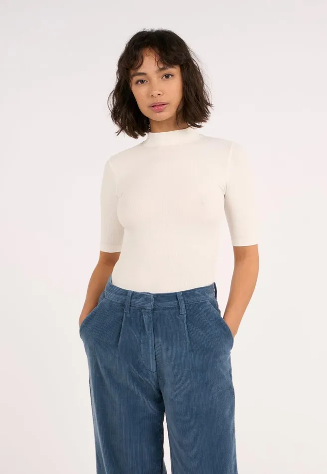 KnowledgeCotton Apparel TShirts And Tops Rib High Neck SS Snow White 8211 Women KnowledgeCotton Apparel TShirts And Tops Rib High Neck SS Snow White 8211 Women