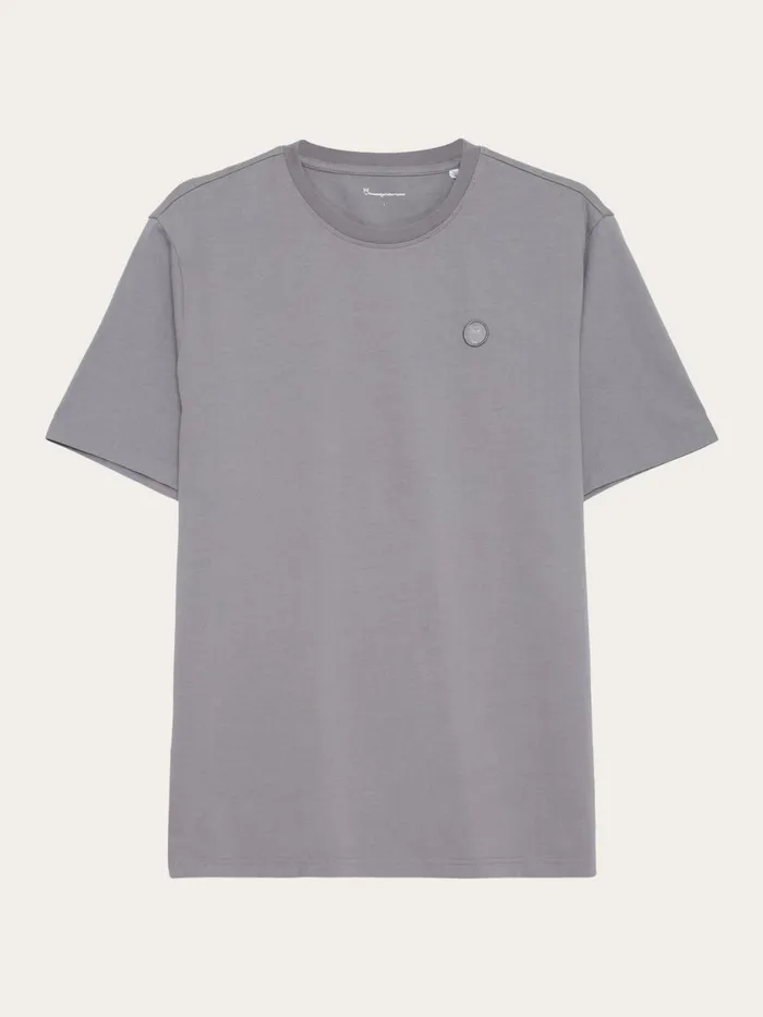 KnowledgeCotton Apparel TShirts Regular Fit Badge Tshirt Sharkskin 8211 Men