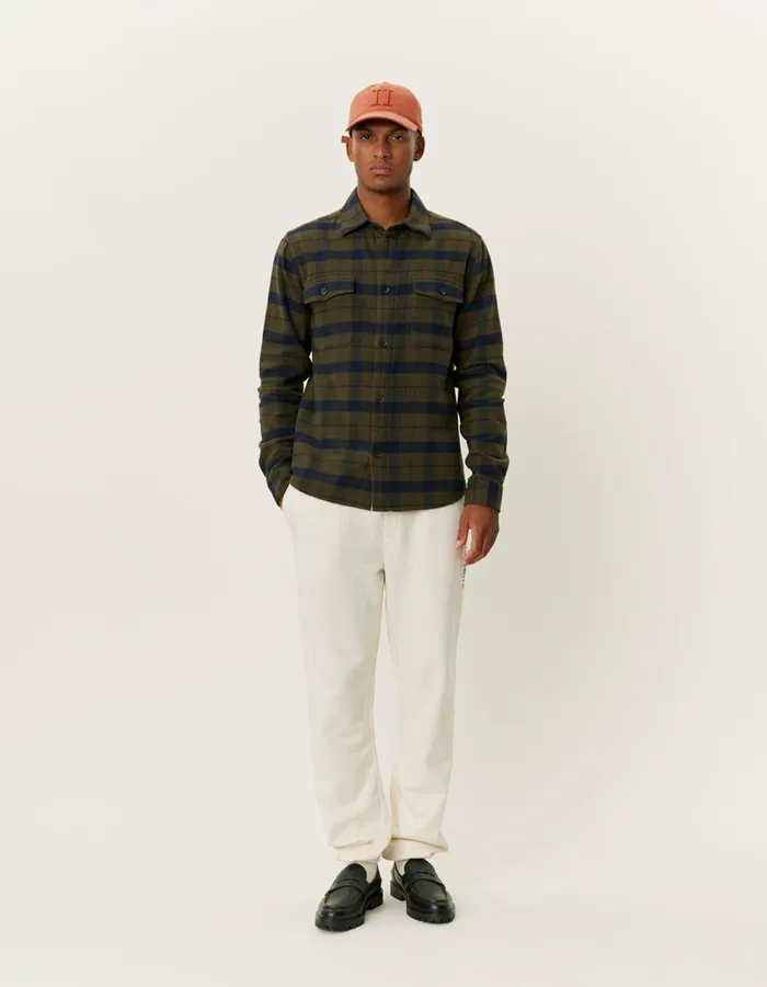Men Lennon Flannel Check Overshirt 8211 RosinDark Navy Les Deux ShirtsOvershirts