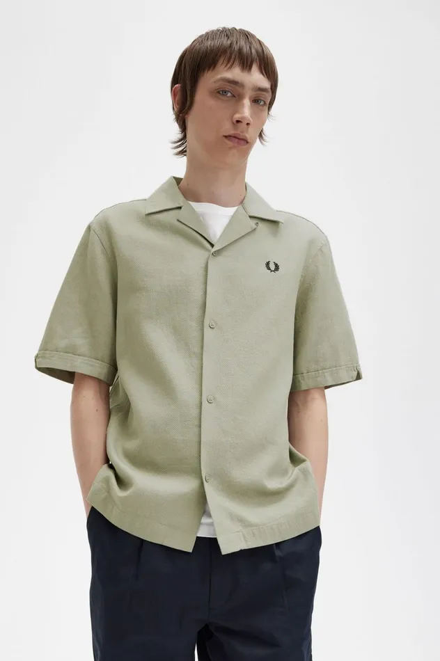 Men LinenBlend Revere Collar Shirt Seagrass Fred Perry Shirts