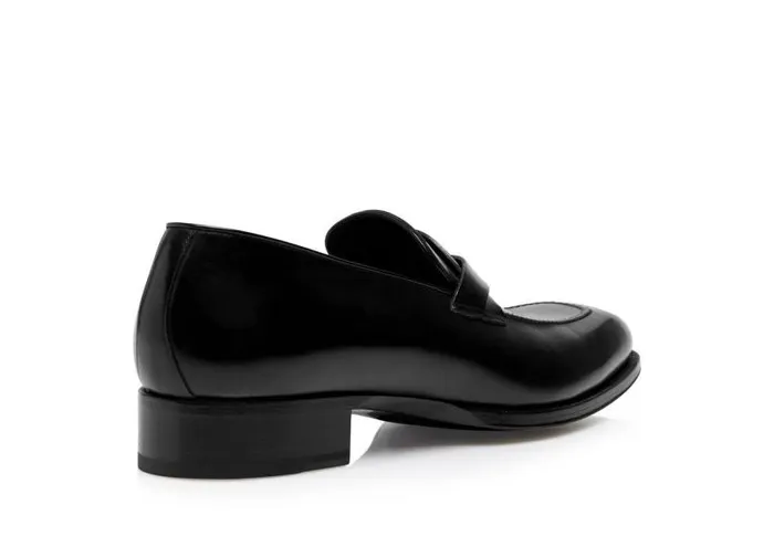 Men Loafers Tom Ford Burnished Leather Elkan Twisted Band Loafer Black Men Loafers Tom Ford Burnished Leather Elkan Twisted Band Loafer Black