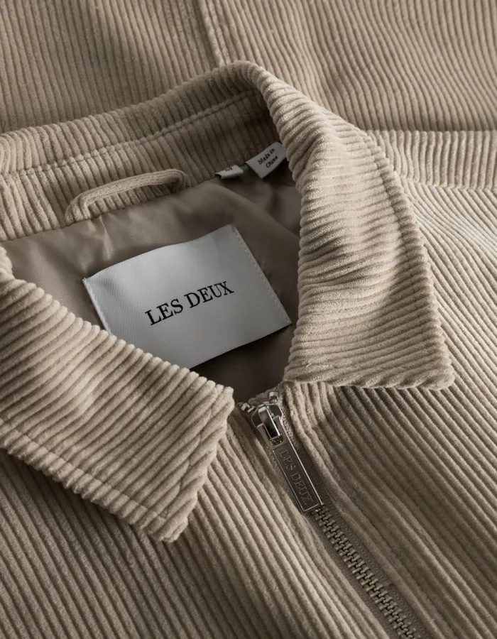 Men Marchall Corduroy Coach Jacket 8211 Light Desert Sand Les Deux JacketsCoats