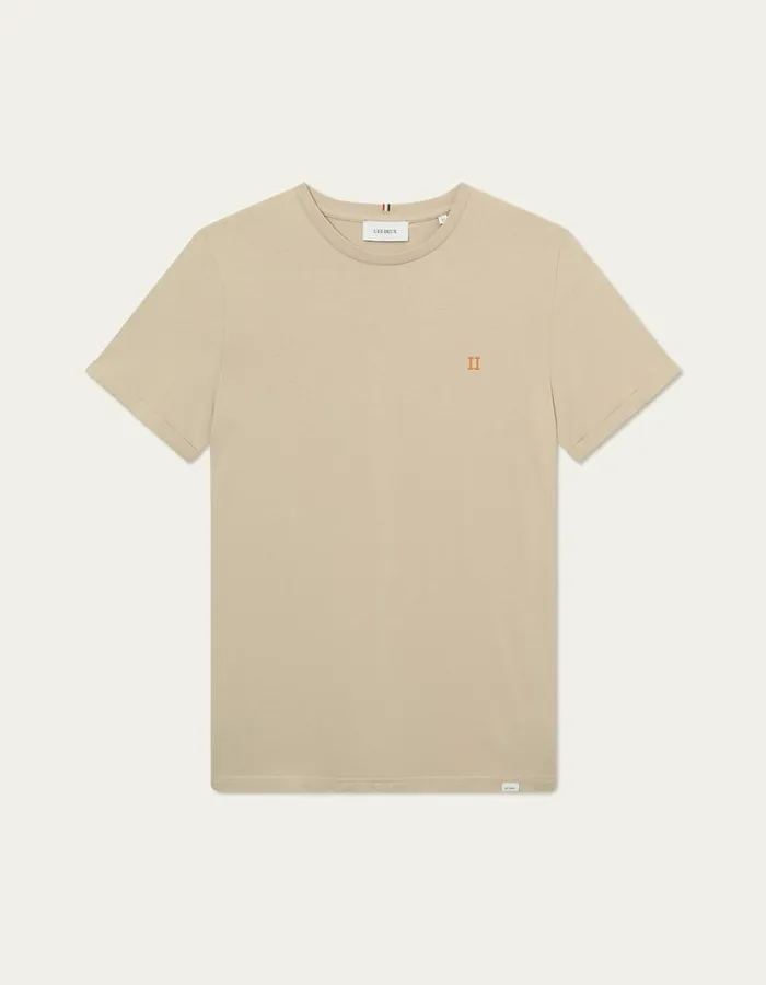 Men Norregaard TShirt 8211 Seasonal 8211 Light Desert SandOrange Les Deux Tshirts Men Norregaard TShirt 8211 Seasonal 8211 Light Desert SandOrange Les Deux Tshirts