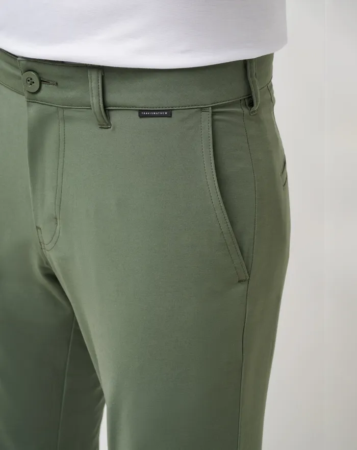 Men Pants TravisMathew OPEN TO CLOSE TECH CHINO PANT Thyme