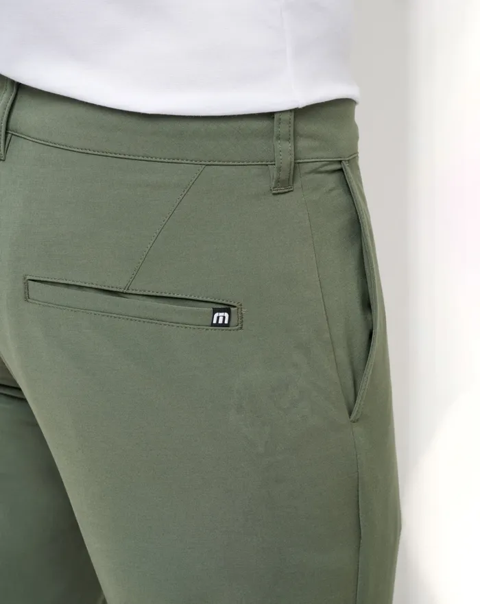 Men Pants TravisMathew OPEN TO CLOSE TECH CHINO PANT Thyme