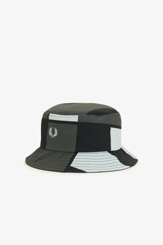 Men Pixel Print Bucket Hat Light Icefield Greenblack Fred Perry Accessories