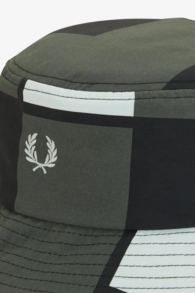 Men Pixel Print Bucket Hat Light Icefield Greenblack Fred Perry Accessories