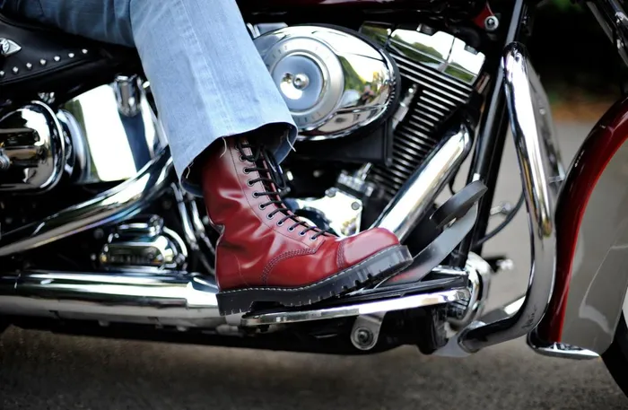 Men Solovair Steel Toe Boots Cherry Red 11 Eye Steel Toe Derby Boot