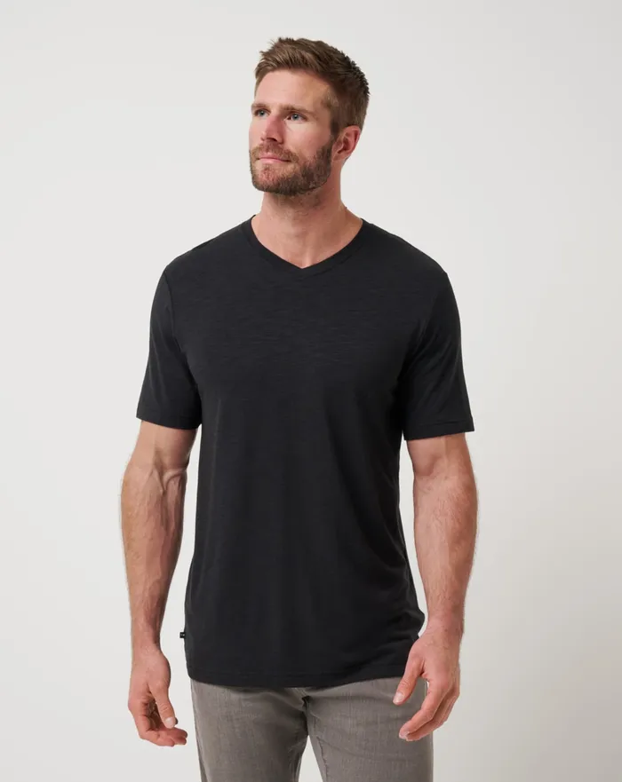 Men Tees TravisMathew CLOUD TEE Black