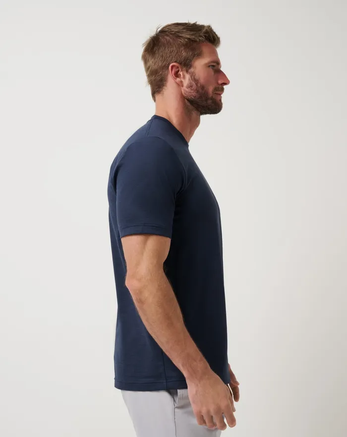 Men Tees TravisMathew HEATER PRO TEE Total Eclipse