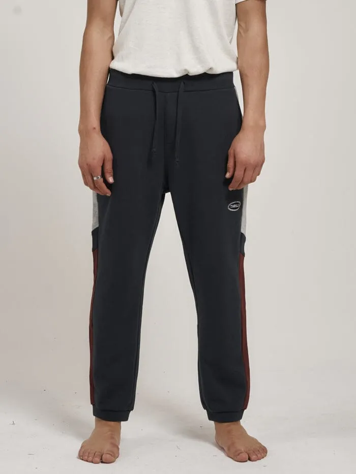 Mens Chariot Panel Fleece Pant Total Eclipse Thrills Pants