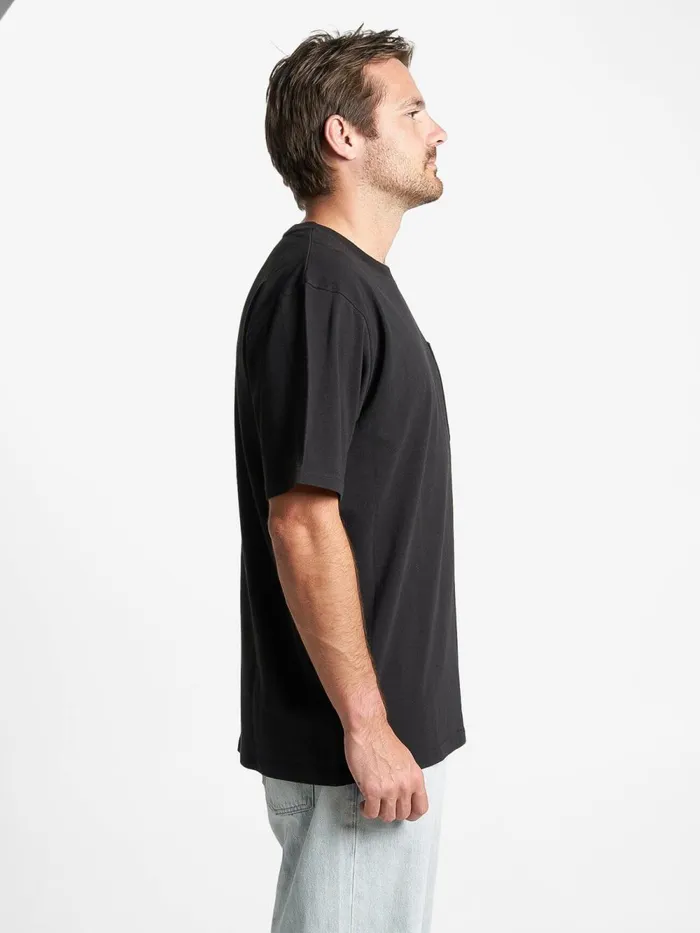 Mens Victory Oversize Pocket Tee Black Thrills Tees and Tank Tops