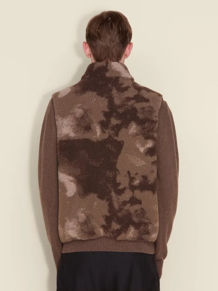 Outerwear Men Holzweiler Min Camo Fleece Vest Brown Mix