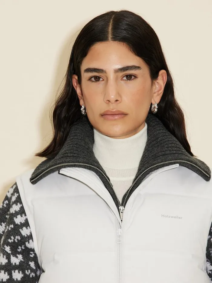 Outerwear Women Holzweiler Diff Down Vest Lt Grey
