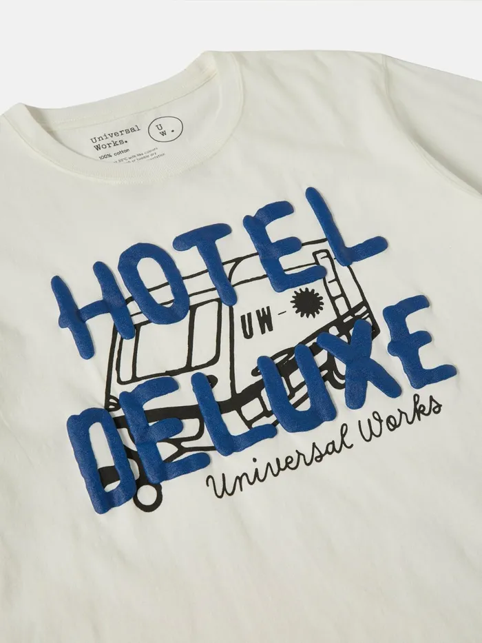 Print Tee In Ecru 039Hotel Deluxe039Single Jersey Men Universal Works Tees