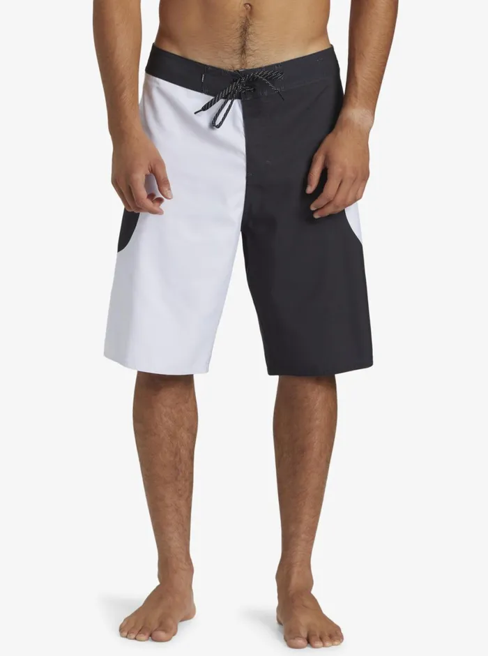 Quiksilver Everyday Griff Straight 21034 Boardshorts Black Mens Boardshorts Quiksilver Everyday Griff Straight 21034 Boardshorts Black Mens Boardshorts
