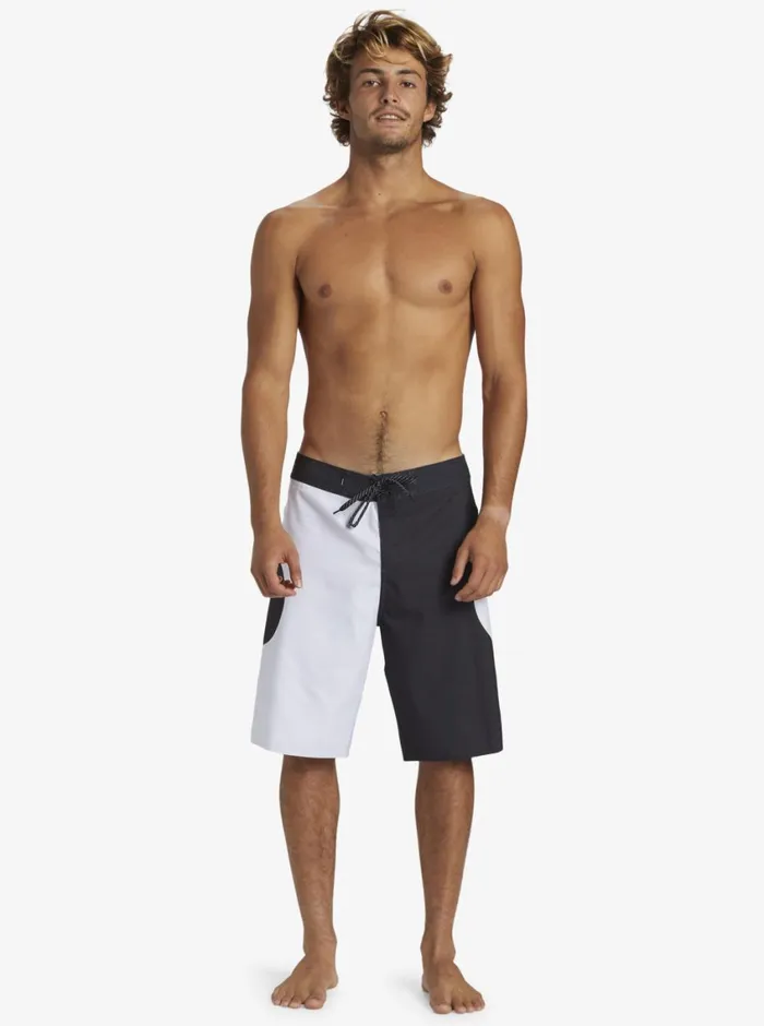 Quiksilver Everyday Griff Straight 21034 Boardshorts Black Mens Boardshorts Quiksilver Everyday Griff Straight 21034 Boardshorts Black Mens Boardshorts
